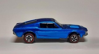 1968 Hot Wheels Redline Custom Mustang in USA Blue w/Dark Interior Free Ship