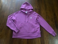 Reebok Pink Sweatshirt Hoodie Women  s Small Logo Front Pocket