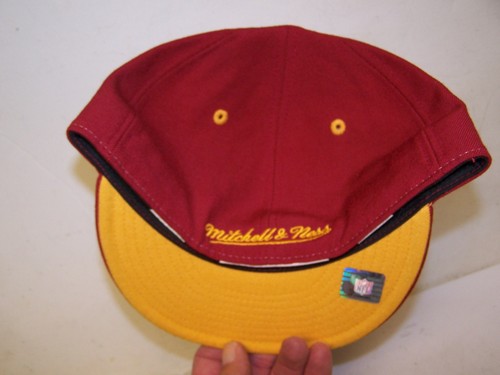 Washington Redskins Hat Cap Snap Back FITTED 7 1/2 Mitchell Ness NFL Football - Picture 2 of 3