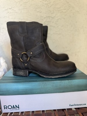 New Roan by Bed|Dark Brown Leather Harness Boots
