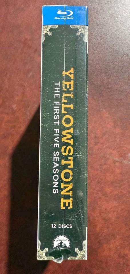 Yellowstone - The Complete Series, Season 1-5 (BLU-RAY, 12-Disc, Box-Set) Foto 4 de 4