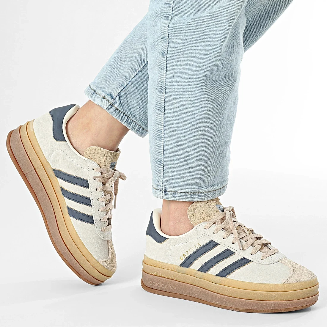 WOMENS ADIDAS OG GAZELLE BOLD PLATFORM SUEDE SHOES - ALL SIZES - CREAM/BLUE/GUM.