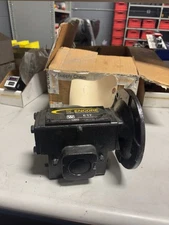 WINSMITH E17MDNS 5 56C RADIO 100 INPUT 100 OUTPUT 236 Gear Reducer USED