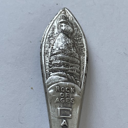 Carlsbad Caverns Vintage Souvenir Spoor Collectible