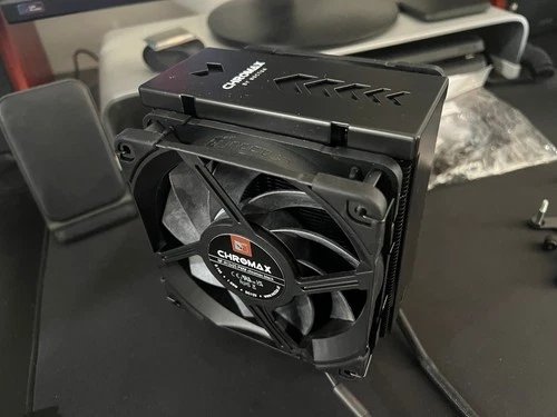Noctua NH-U12A chromax.black 2x 120mm Fan Tower CPU Cooler (used)