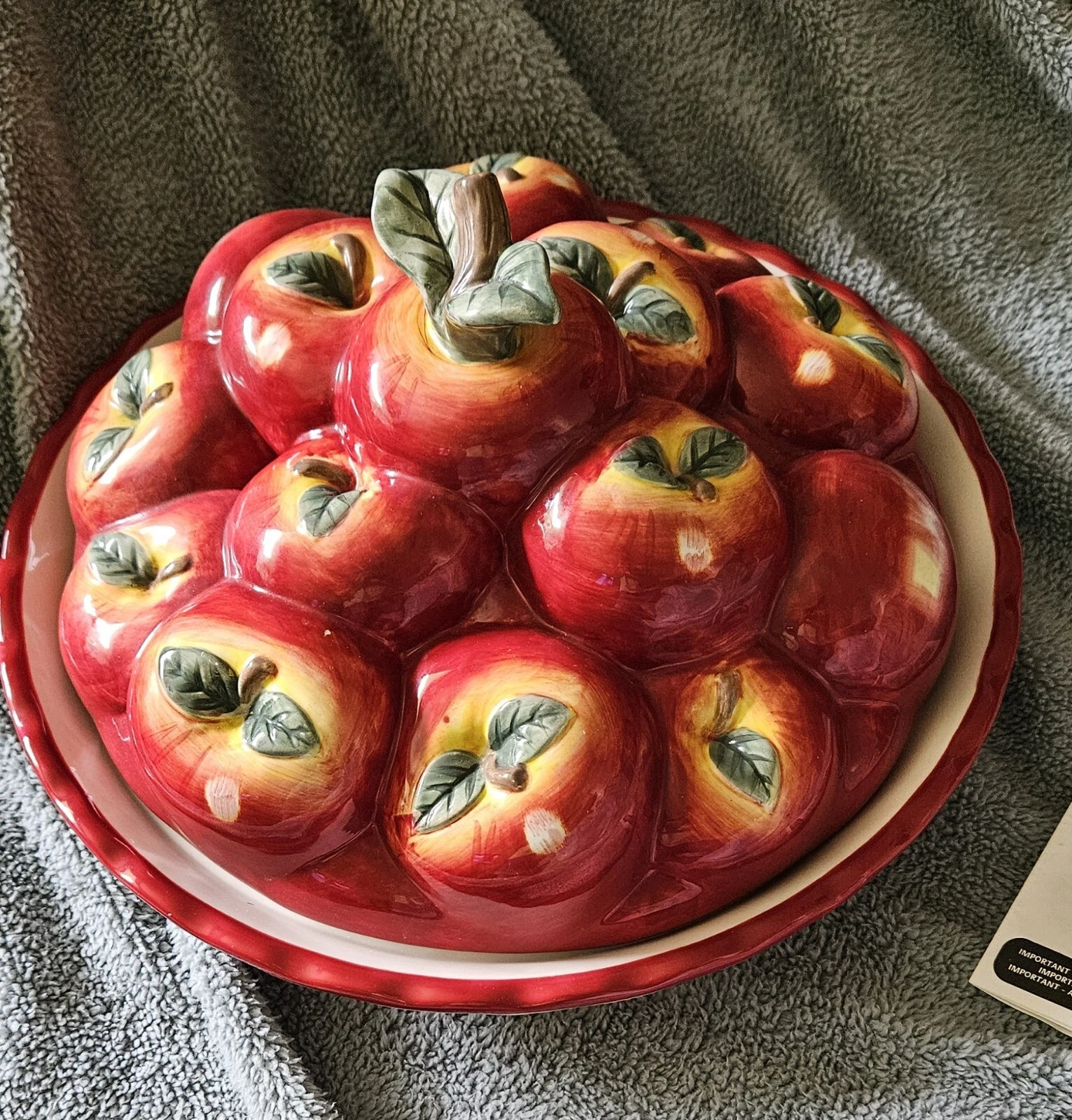 Pfaltzgraff Pie Keeper The Delicious Collection Apple Pie Dish Lid