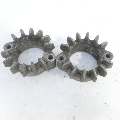 Honda CB 400 N EZ:85 2x Briede Auspuff Brieden Auspuffbefestigung 56741