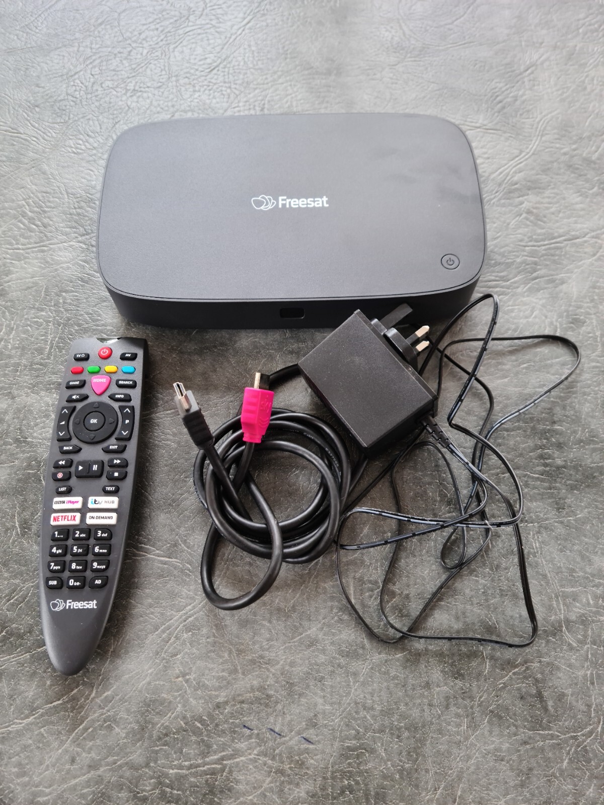 Freesat 4K TV 1TB RECORDABLE subscription free satellite TV box
