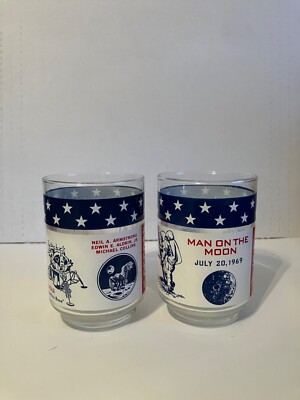 APOLLO 11 Man on the Moon Vintage July 20 1969 Commemorative Glass set of 2