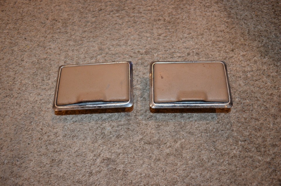 19871991 FORD BRONCO ASHTRAY ASH TRAY REAR SIDES PAIR NEEDS POLISHING