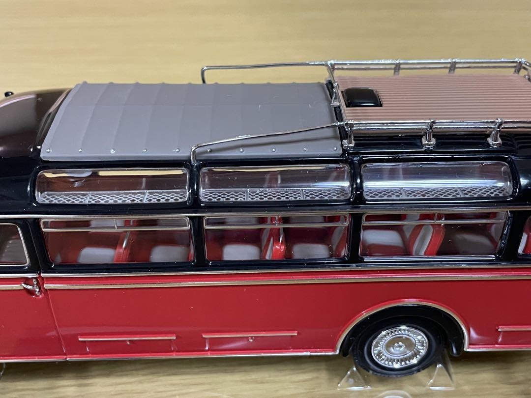 1/43 ミニチャンプス メルセデス O 3500バス 1950 ミニチャンプス 1／43 メルセデス・ベンツ ザウバーC9 No