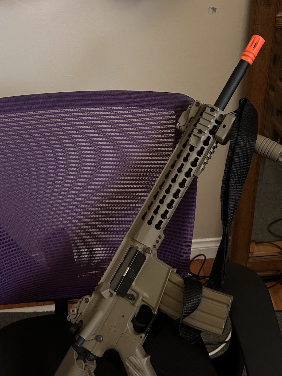 Airsoft Gun - Lancer Tactical Gen3 Keymod 10" Nylon Polymer M4 Carbine