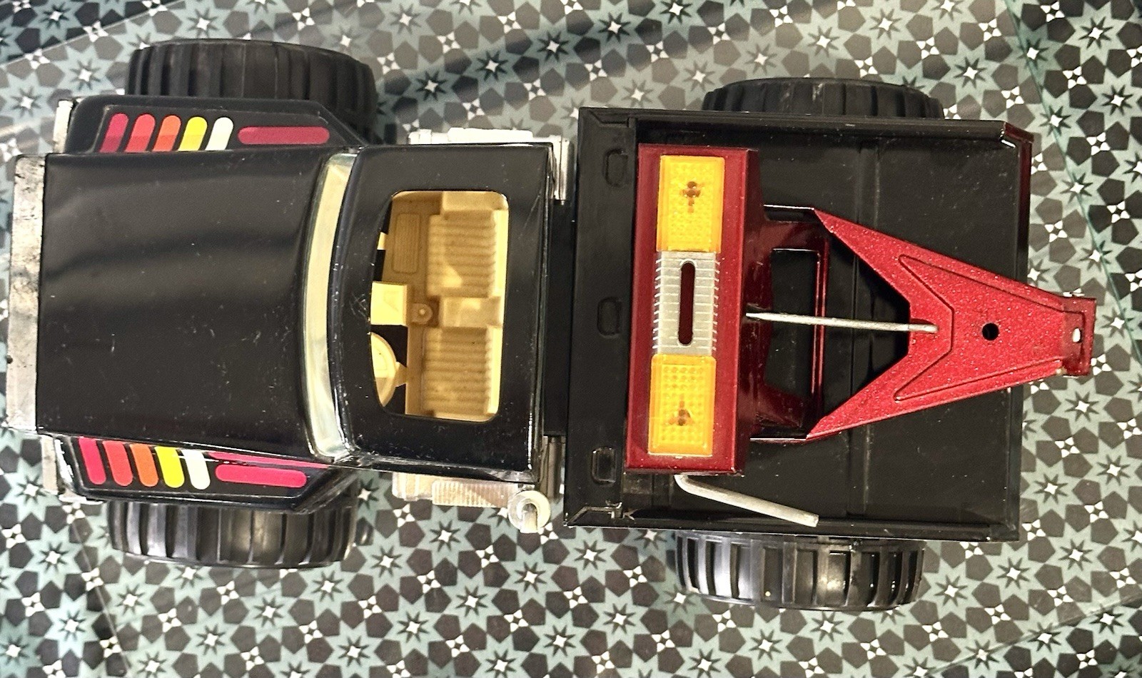 Picture 4 of 9