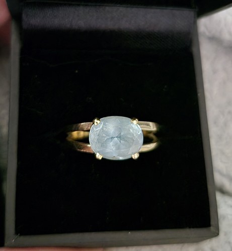 Ovaler Aquamarin Ring 10 mm x 8 mm Naturstein in 14kt Gelbgold Größe 8 4,17 g