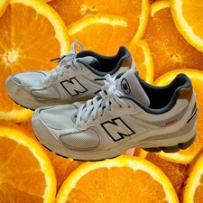 Zapatilla deportiva New Balance 2002R Atlas Lemon Haze blanca gris tostada para hombre 8 M2002RQW