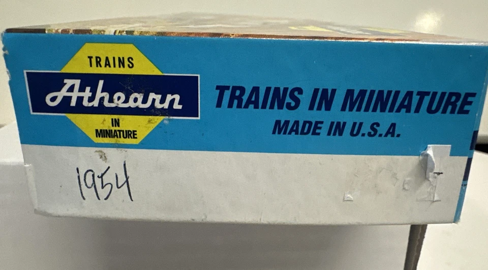 Athearn HO Scale Pilsner Brewing Co. 40' Reefer Car Kit #1954 - Image 3 of 3