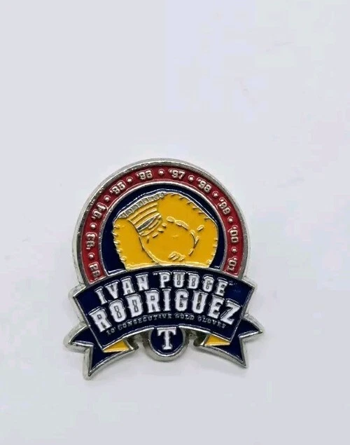 Pudge Ivan Rodriguez Lapel Pin 10 constative Gold Gloves RARE - Image 3 of 4
