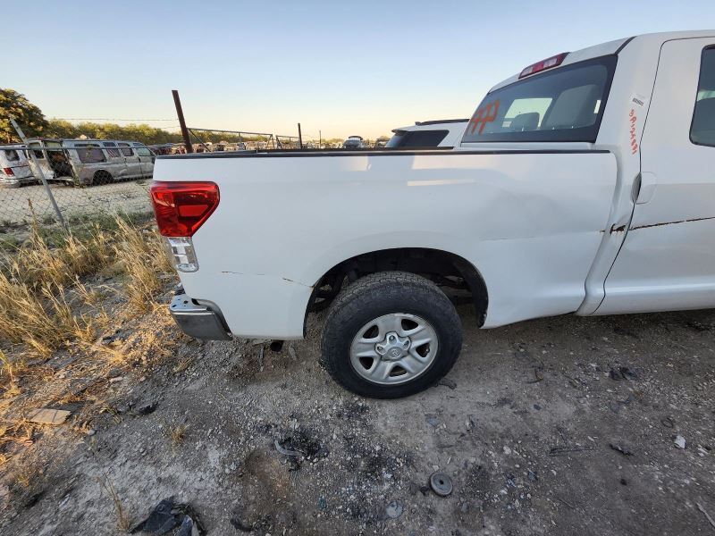 Rear Axle 4.6L 91/2" Ring Gear 3.91 Ratio Fits 0719 TUNDRA 360469 eBay