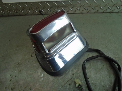 2001 SUZUKI Intruder VL1500 TAILIGHT ASSY & CHROME COVER - Picture 5 of 6
