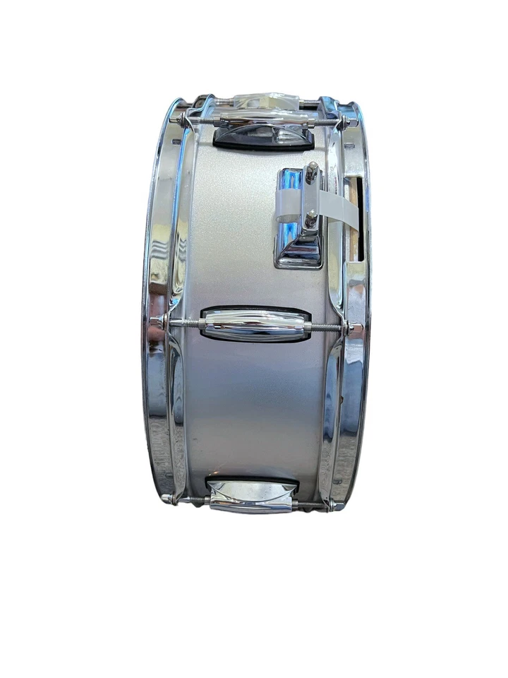 Tambor Gretsch 5" x 14" Metal Plateado Catalina Stage con Estuche Negro Road Runner Foto 4 de 4