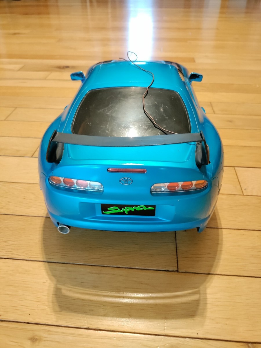 イ*ズ様 TOYOTA SUPRA 1/10スケールラジコンカー イ*ズ様 TOYOTA SUPRA 1/10スケールラジコンカー