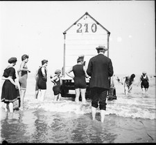 OSTENDE 1911 - Négatif Verre - La Plage Baigneuses Anglaises Belgique - 1450-10