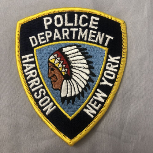 Harrison Police Dept Patch - 3 5/8 inches x 4 3/8 inches - New York  - Afbeelding 1 van 2