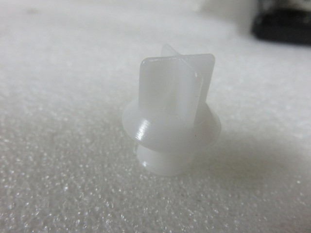 OMC 321027 Pressure Valve