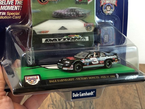 7 - New 1:64 Diecast Winner's Circle DALE EARHARDT NASCAR Cup Champion Chevrolet - Picture 13 of 17