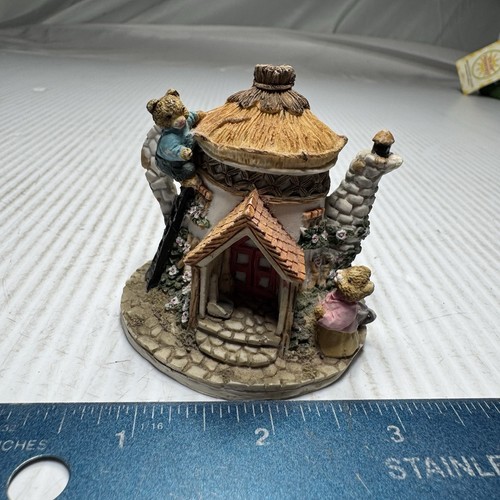Vintage Bear Teapot House 2.5” Dezine? Old Cutesy Boyds Bears Style