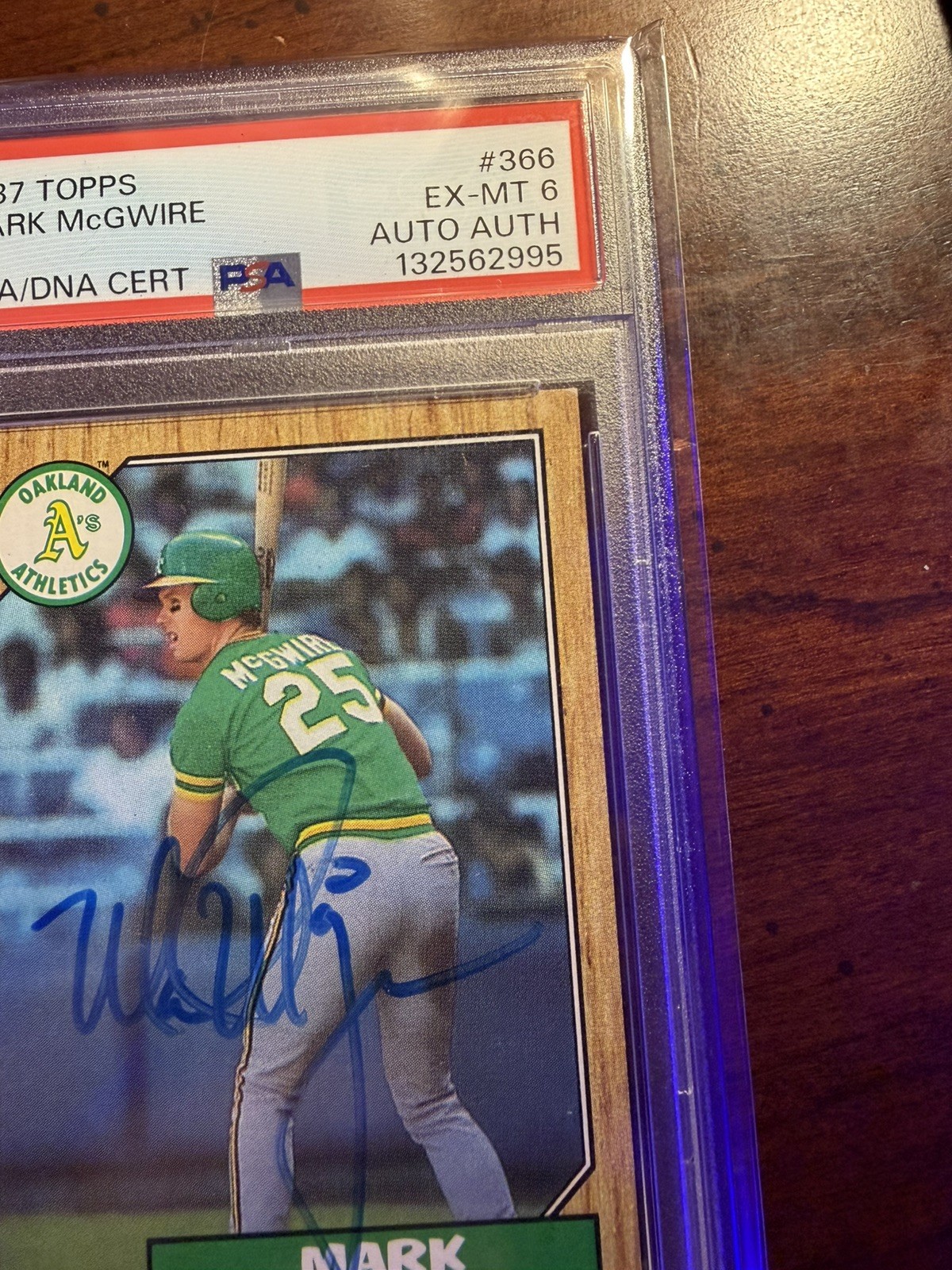 1987 Topps Mark Mcgwire Rookie Autograph EARLY AUTO Baseball Card  PSA Authentic view 11