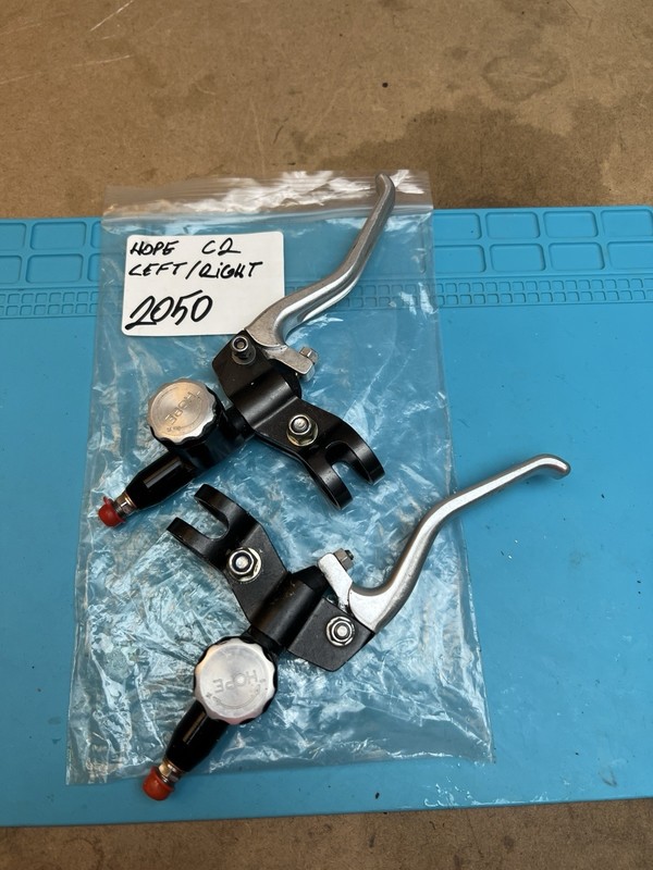 Hope Close Sport Levers Master Cylinders Left Right C2 Brake Lever 1 Pcs Sku2050