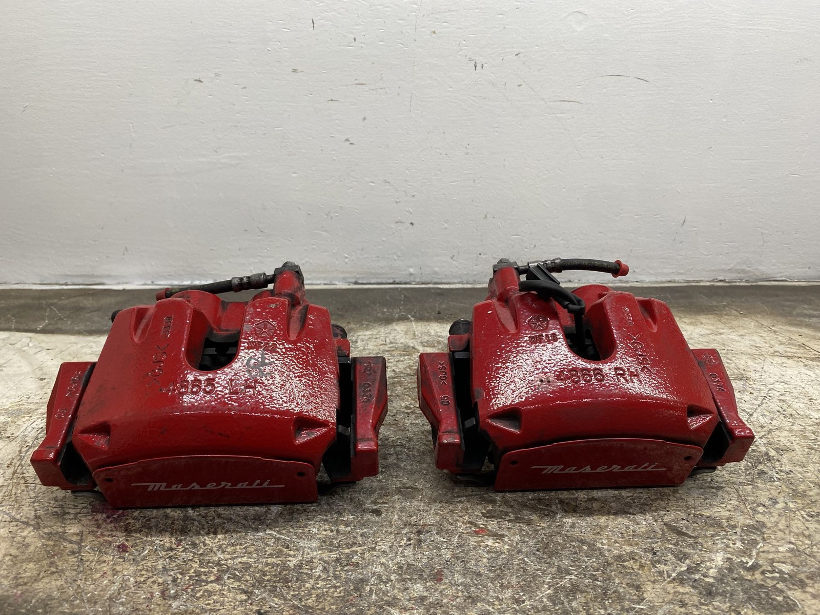 2017-2024 MASERATI LEVANTE OEM FRONT LEFT RIGHT BRAKE CALIPER SET (2) RED *36K*