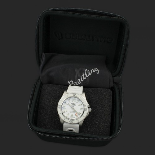 Ladies Breitling Superocean Ref.A17316 White Dial/Band 36mm w/Box #W164349-1