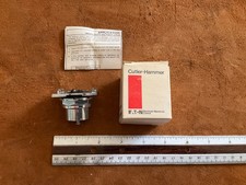 Cutler-Hammer 2 Pos Maint. NEMA 4-13 Selector Switch 10250T4011 NIB