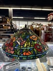 VINTAGE COLORFUL FLORAL LEADED GLASS TIFFANY STYLE LAMP SHADE