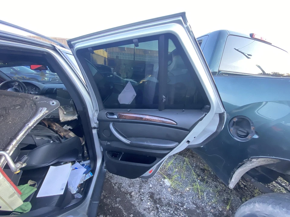 Used Rear Right Door Assembly Rear Side fits: 2005 Bmw X5 Rear Right Grade A Foto 3 de 4