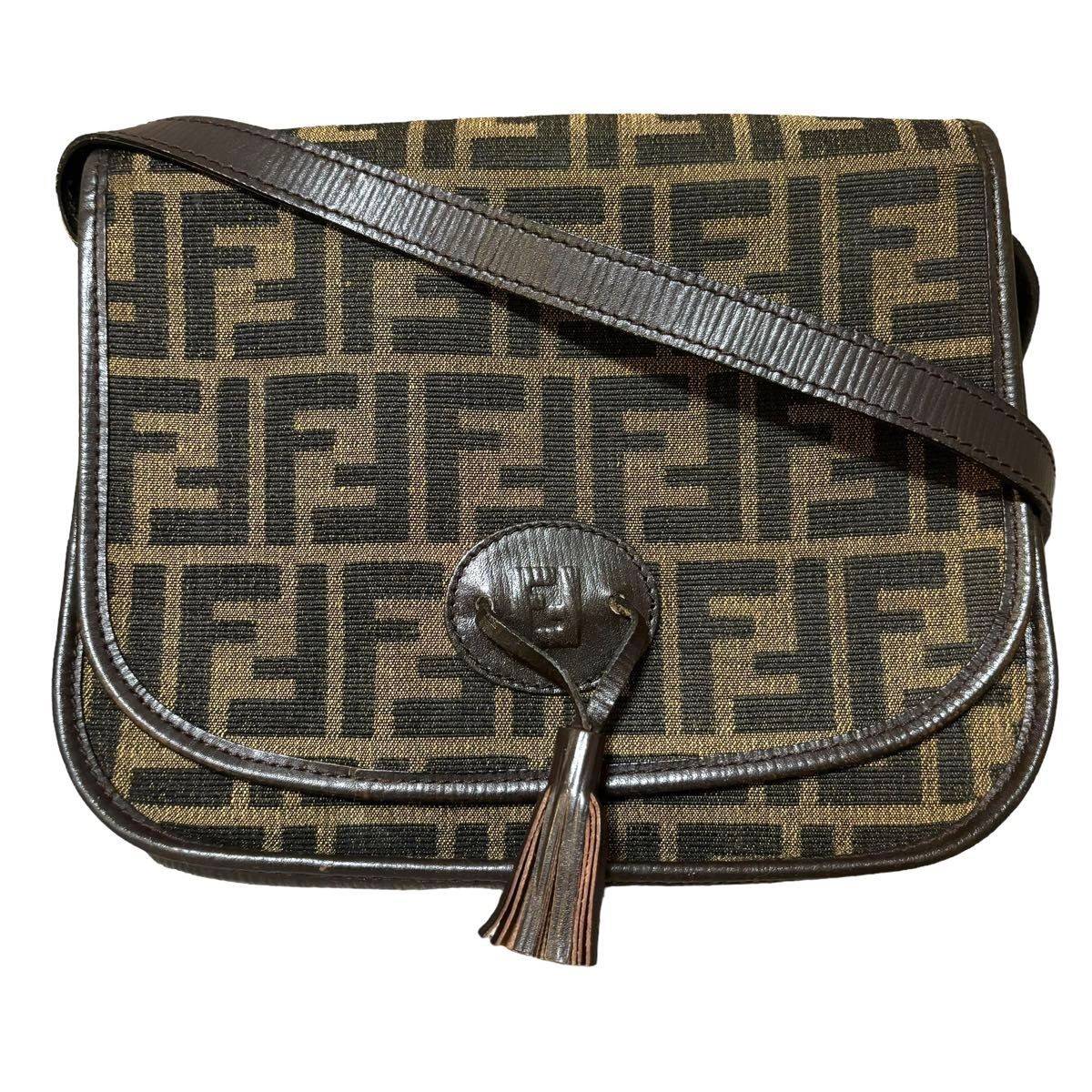 Vintage FENDI brown canvas leather shoulder bag in excellent condition