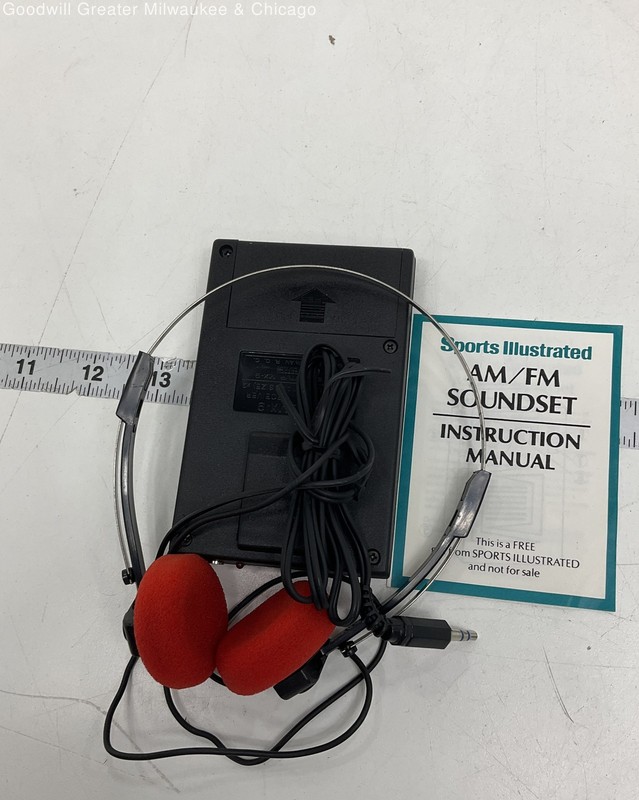 Vintage Sports Illustrated AM/FM Receiver Model MX-9 (Pocket Radio) Tested