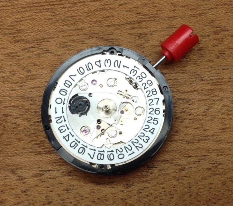 Movimiento Reloj Automático Seiko 4R36A - Nuevo - Rotor Dorado - FUNCIONA - NUEVO Foto 3 de 4