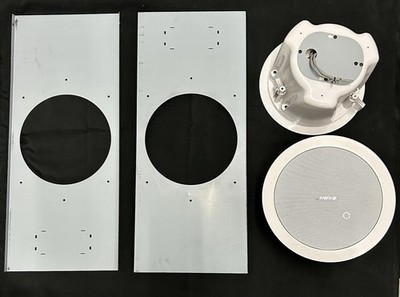 Bose Model 16 White Free Space 2 - Piece Set Loudspeakers w/Mounting Brackets
