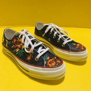 floral parkway converse yellow