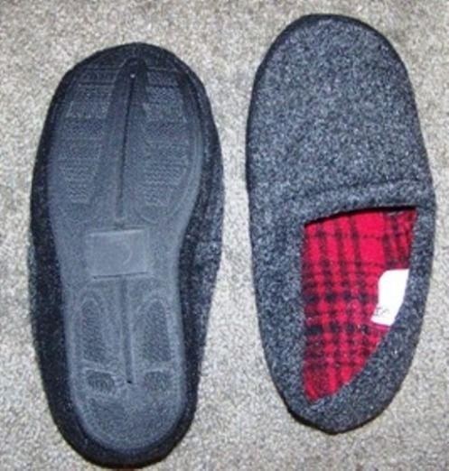 SAOLA PANTOFOLE SLIP ON UNISEX GRIGIO SCURO INTERNO SUOLA OUTDOOR TAGLIA 7 8 NUOVE