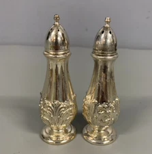 Vintage Weidlich Bros. WB52 Silver Plate Salt & Pepper Shaker Set Clean Used