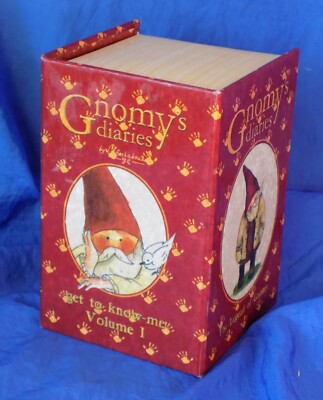 Gnomy's Diaries The Legend of Gnomy Hiking Figure w/ Bird in Box