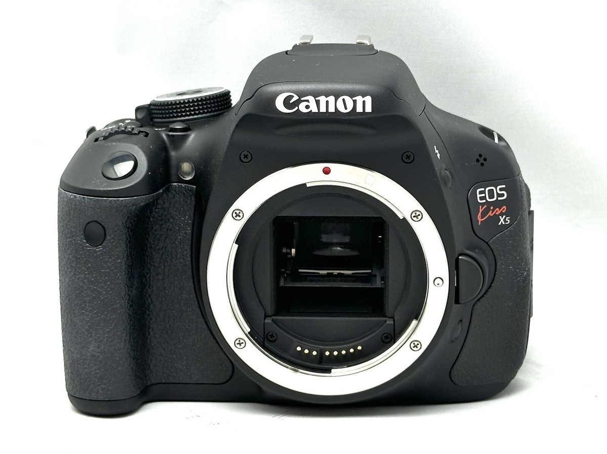 MINT】Canon EOS 600D / T3i Kiss X5 Beautiful Condition. From Japan