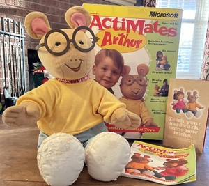 1998 Microsoft Actimates ARTHUR Interactive Talking Plush Toy 22”, Tested