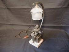 Ancienne Lampe arlequin jouant de la guitare 