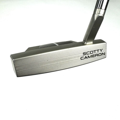 Scotty Cameron Phantom 2022 9.5 Putter / 33 Inches - Picture 6 of 9