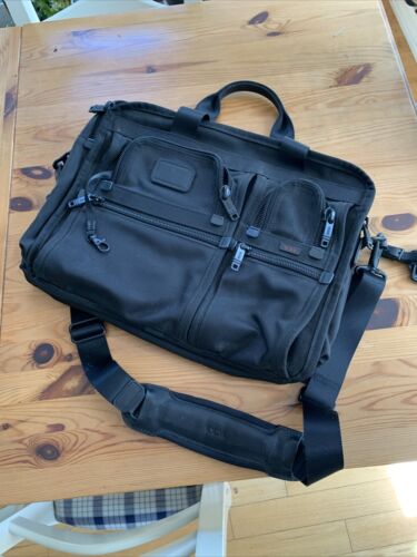 Tumi Alpha 2 T-Pass Expandable Nylon Laptop Briefcase… - Gem Tumi Alpha 2 T-Pass Expandable Nylon Laptop Briefcase… - Gem